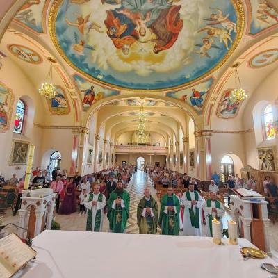 16-18 august: Vizită pastorală a PS Iosif Păuleţ în Parohia Huşi-Corni