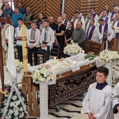 3 august: Gherăeşti: Funeraliile părintelui Iosif Gherghel