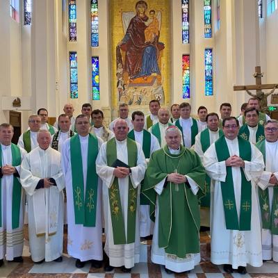 10-14 iunie: Luncani: Exerciţii spirituale pentru preoţi
