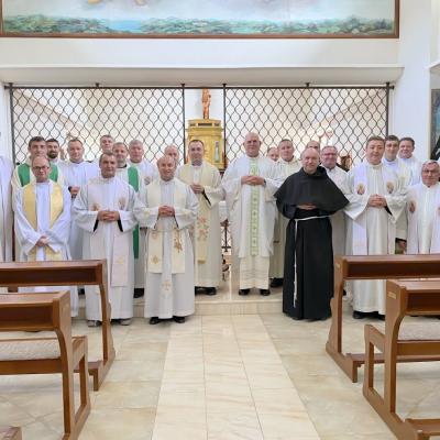 19-24 mai: Viişoara: Prima serie de exerciţii spirituale pentru fraţii minori conventuali