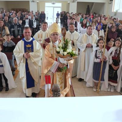 19-21 aprilie: Vizită pastorală a PS Iosif Păuleţ în Parohia Stufu