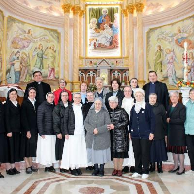 13 aprilie: Rădăuţi: Întâlnirea persoanelor consacrate din zona Bucovina