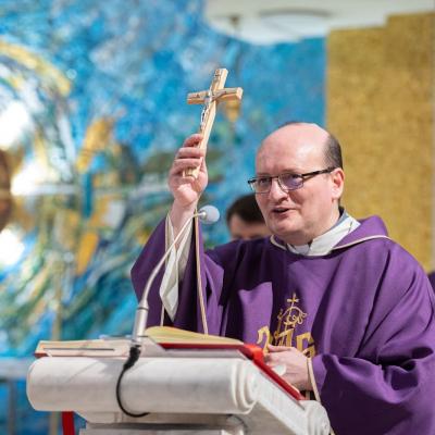 17 martie: Iaşi: Încheierea misiunilor populare la catedrală - "Isus, Prietenul tău. Tu al cui eşti?". Foto: Ovidiu Bişog