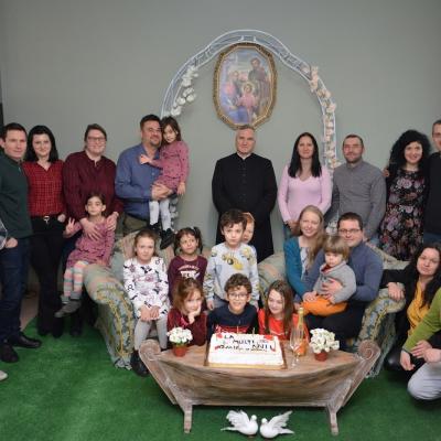 17 februarie: Traian: Întâlnire cu foştii logodnici din 2014