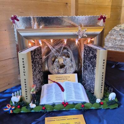 8 decembrie: Iesle realizată de două surori din România şi expusă la Vatican