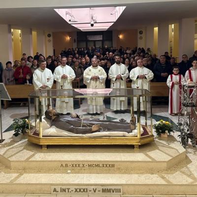 22 noiembrie: Oneşti: Pelerini ai speranţei din Mărgineni la Sanctuarul Diecezan "Fericitul Ieremia"