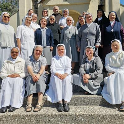 25-31 august: Luncani: Importanţa inimii într-o societate în schimbare. Exerciţii spirituale pentru persoane consacrate
