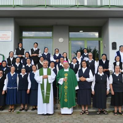 23-26 iunie: Traian: Exerciţii spirituale cu fecioarele consacrate
