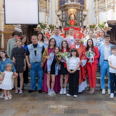 31 mai: Torino: Administrarea Mirului în comunitatea românilor catolici cu PS Petru Sescu. Foto: Mihai Bursuc