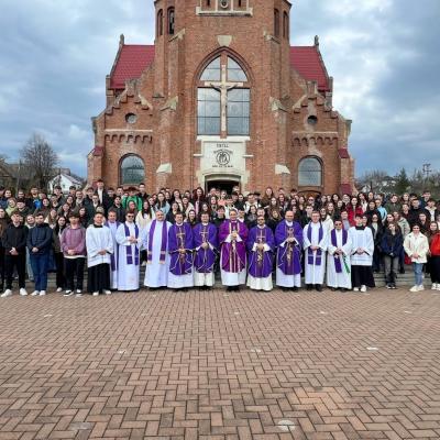 5 aprilie: Cacica: Pelerinajul elevilor de clasa a XII-a, ediţia 2025