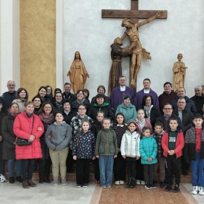 5 aprilie: Roman: Întâlnirea comunităţilor locale din Moldova ale Mişcării Focolarelor