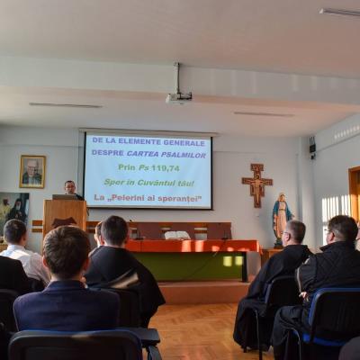 25 ianuarie: Roman: Roman: "Tora şi Cristos în Psalmul 119. Pelerini ai speranţei în timp de aflicţiune" - conferinţă în ajunul Duminicii Bibliei