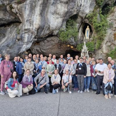 21-28 mai: Decanatul de Bucovina vizitează Lourdesul