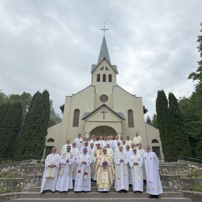 18-22 mai: Luncani: A doua serie de exerciţii spirituale pentru preoţii diecezei