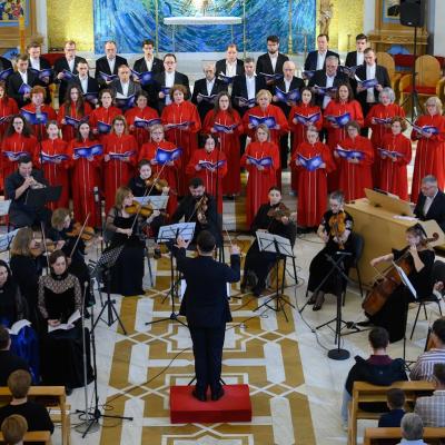 17 mai: Iaşi: Concertul "Gloria et in terra pax" - dedicat slavei lui Dumnezeu prin muzica sacră a lui Vivaldi. Foto: Ovidiu Bişog