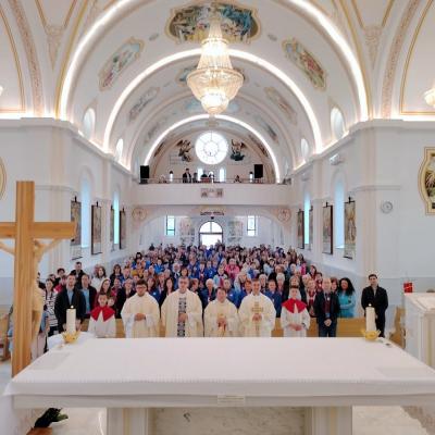 9 mai: Oneşti: Întâlnirea diecezană a adulţilor din Acţiunea Catolică