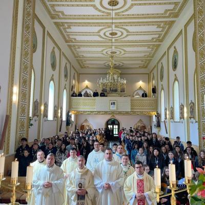 2 mai: Prăjeşti: Ziua Tineretului în Decanatul de Bacău Est