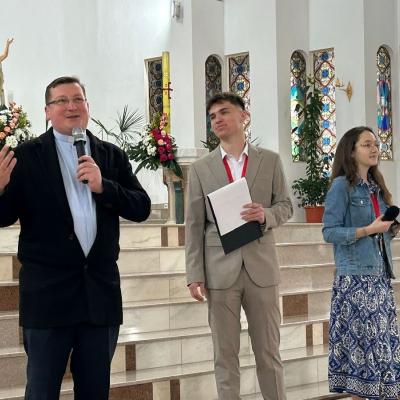 2 mai: Pildeşti: Ziua Tineretului în Decanatul de Roman