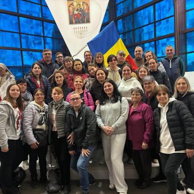 18 aprilie: Roma: Pelerinajul comunităţilor etnice