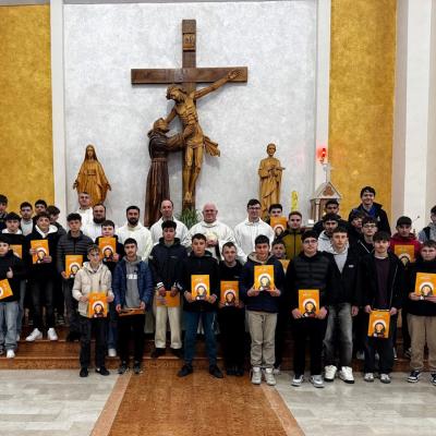 9 aprilie: Roman: Ziua Vocaţională "Doamne, ce vrei ca eu să fac?", la Liceul Teologic Franciscan