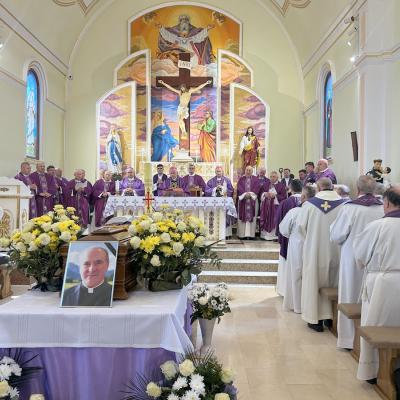 30 martie: Răchiteni: Funeraliile Mons. Anton Lucaci