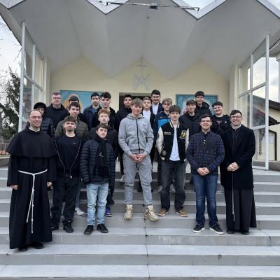 21-22 martie: Prăjeşti: Al treilea weekend vocaţional pentru tineri