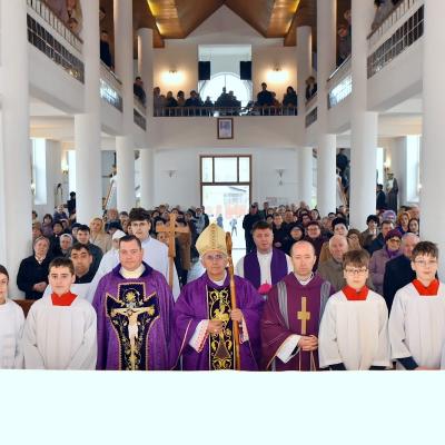 20-22 martie: Vizită pastorală a PS Iosif Păuleţ în Parohia "Sfântul Anton" din Huşi