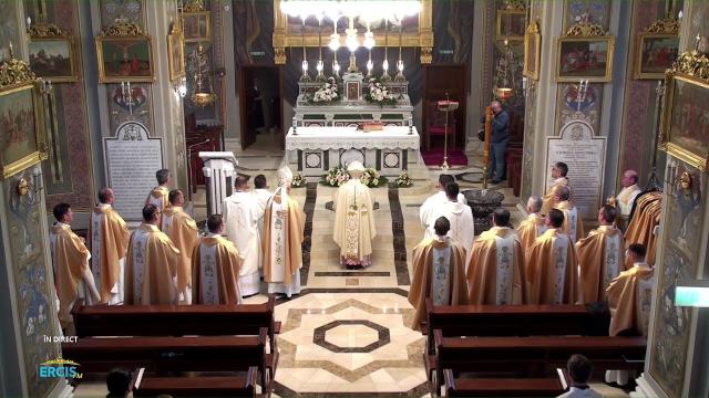 Iaşi (catedrală): Sfânta Liturghie de hirotonire diaconală
