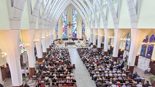 Întâlnirea Diecezană a Familiilor la Nicolae Bălcescu: Prima partea şi Sfânta Liturghie, transmise de Radio ERCIS FM