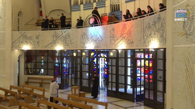 Iaşi (catedrală): Calea crucii în Vinerea Sfântă