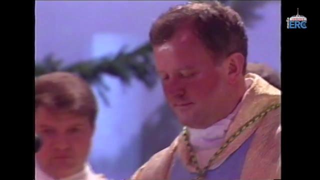 Iaşi [8 decembrie 1999]: Hirotonirea episcopală a PS Aurel Percă în catedrala din Iaşi