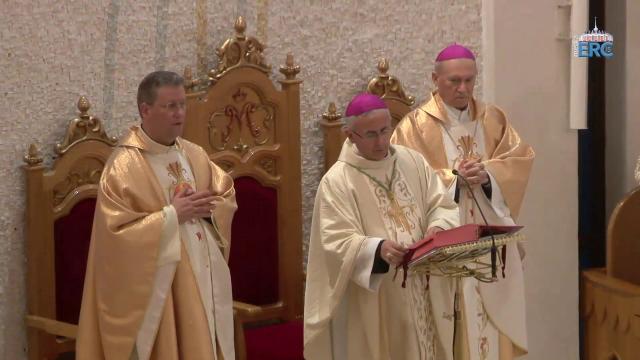 Iaşi (catedrala) Sfânta Liturghie din noaptea de Crăciun