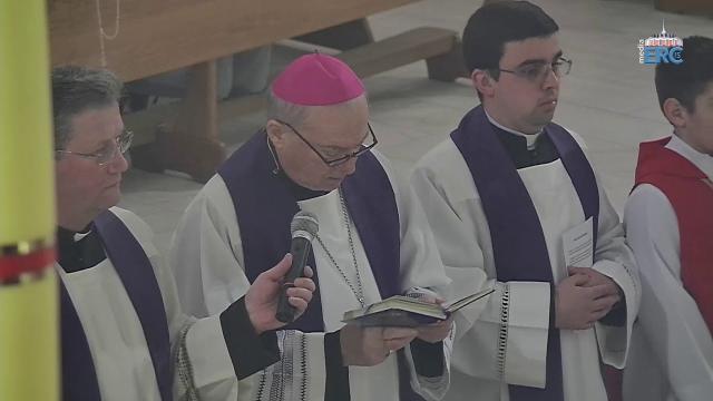 Iaşi (catedrală): Calea crucii şi Liturghia din Miercurea Cenuşii