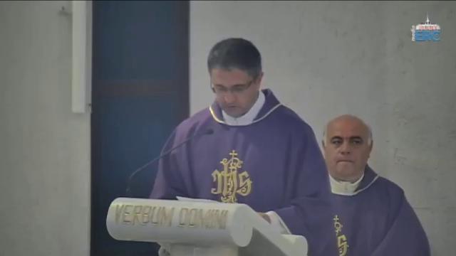 Iaşi (catedrală): Liturghia de înmormântare a dnei Mariana Georgeta Purţuc