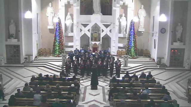 Bacău "Sfinţii Petru şi Paul": Concert de colinde al corului parohial