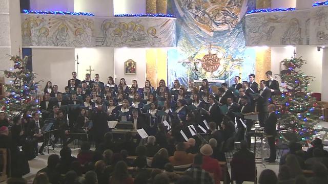 Iaşi (catedrală): Corul "Juvenes Ecclesiae" - Concert de Crăciun