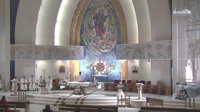 Iaşi (catedrală): Liturghie în cinstea Sfintei Fecioare Maria de la Fatima