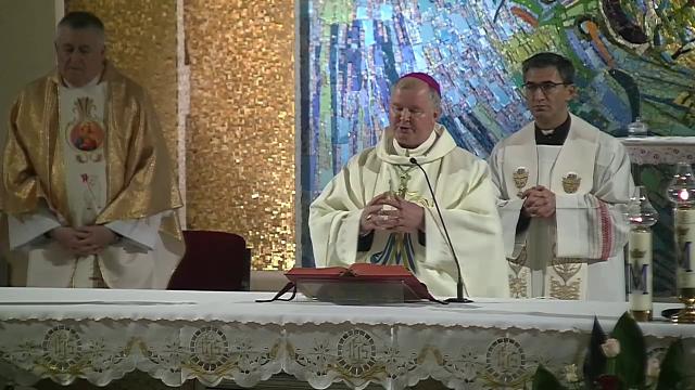 Iaşi (catedrală): Liturghia aniversară celebrată de PS Aurel Percă cu ocazia împlinirii a 17 ani de la consacrarea episcopală