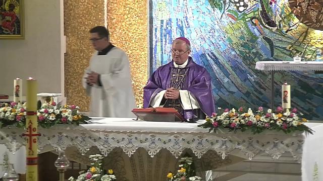 Iaşi (catedrală): Pomenirea Tuturor Credincioşilor Răposaţi, Liturghia de la ora 18.00
