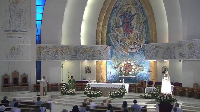 Iaşi (catedrala): Sfânta Liturghie din duminica a XXIV-a din Timpul de Peste An
