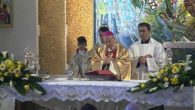Iaşi (catedrală): Sfânta Liturghie din Duminica Paştelui