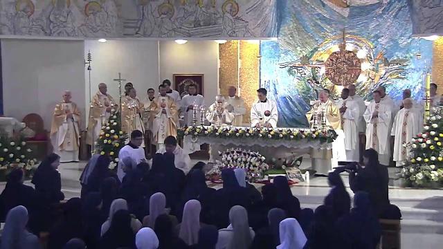 Iaşi (catedrală): Liturghia celebrată de card. Joao Braz de Aviz