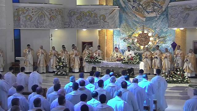 Iaşi (catedrală): Liturghia Crismei din Joia Sfântă
