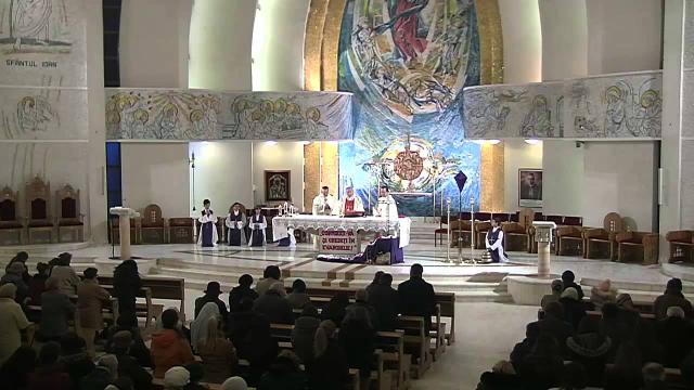 Iaşi (catedrală): Calea crucii şi Liturghia din sărbătoarea Buna Vestire