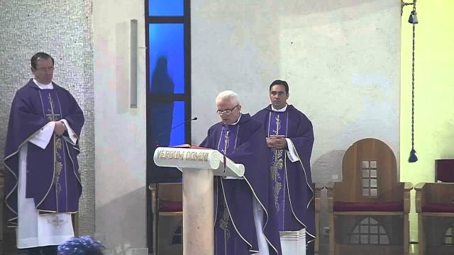 Iaşi (catedrală): Sfânta Liturghie, Pomenirea Credincioşilor Răposaţi