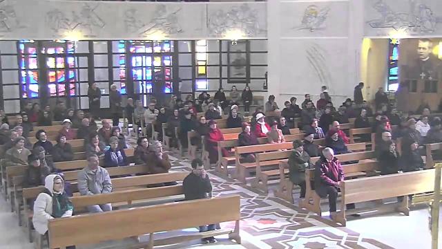 Iaşi (catedrală): Sfânta Liturghie, Toţi Sfinţii