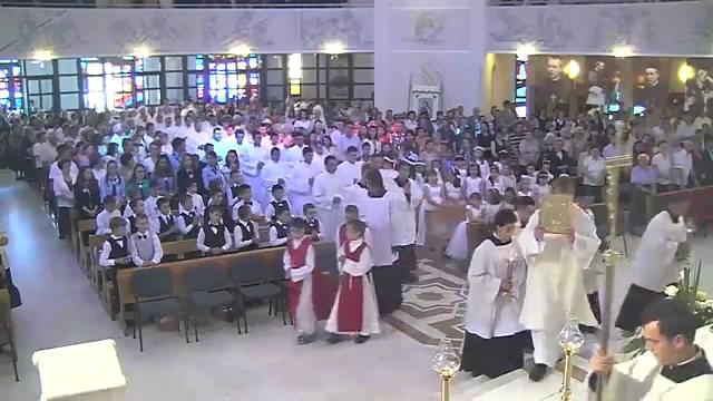 Iaşi (catedrală): Sfânta Liturghie şi procesiunea prin oraş de "Corpus Domini"