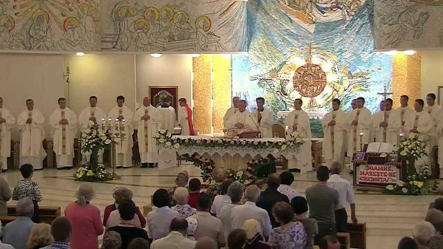 Iaşi (catedrală): Liturghia de hram a catedralei şi a Parohiei "Adormirea Maicii Domnului" din Iaşi (15 august)