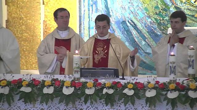 Iaşi (catedrală): Primiţia pr. Marian Blaj, în duminica a 14-a de peste an (7 iulie)