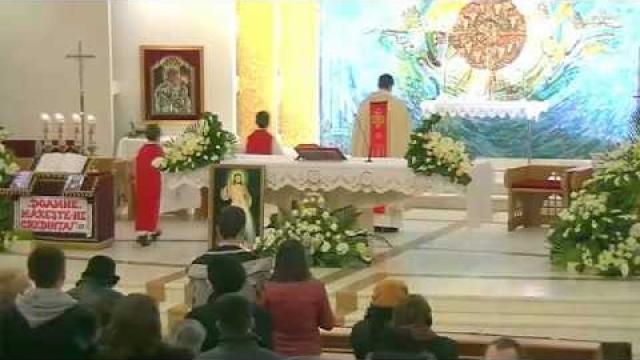 Iaşi (catedrală): Liturghia din Duminica a II-a Paştelui, ora 18.30 (7 aprilie)